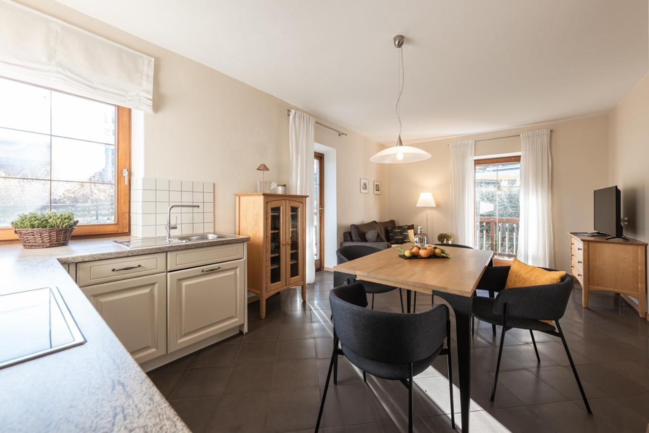 Weingut Weidlhof - Suite & Breakfast - Vacation For Wine Lovers Калдаро Екстериор снимка