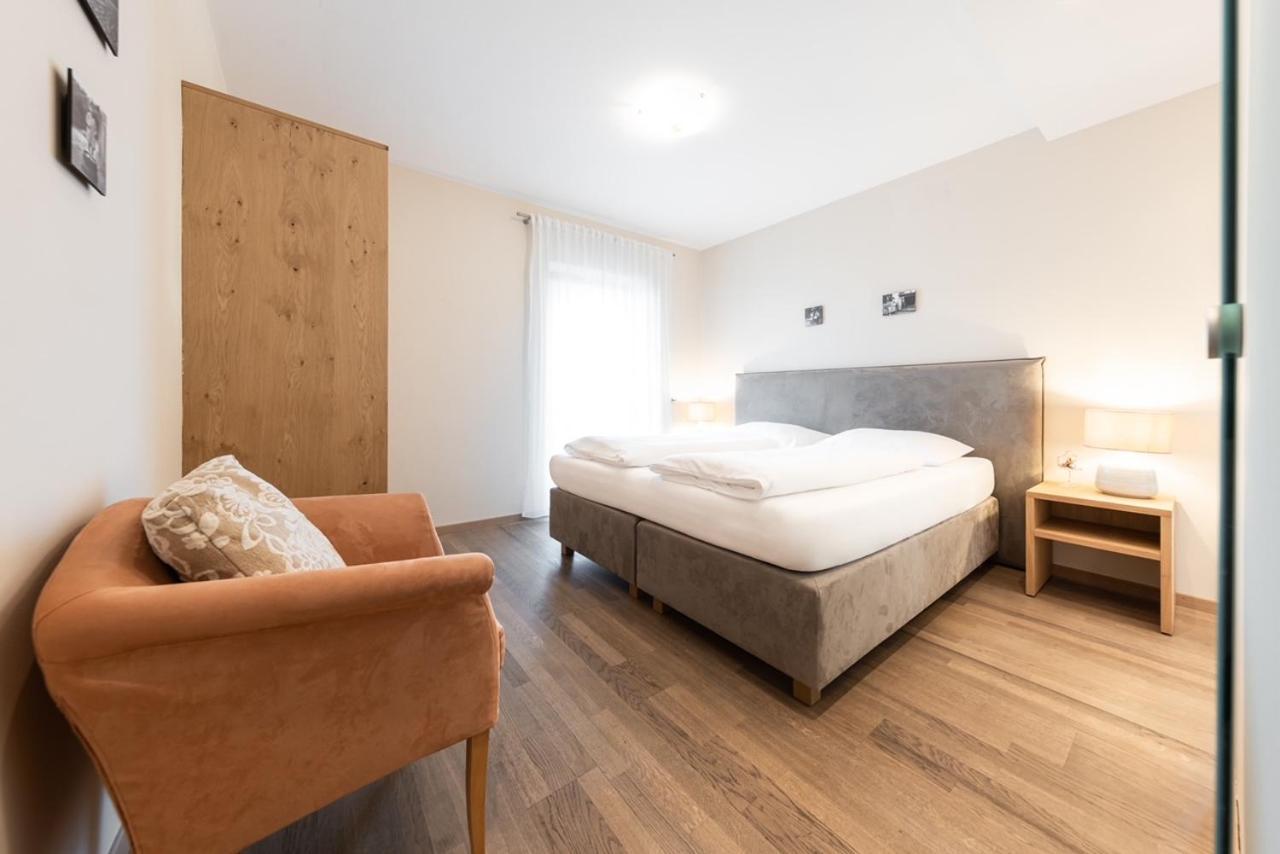 Weingut Weidlhof - Suite & Breakfast - Vacation For Wine Lovers Калдаро Екстериор снимка